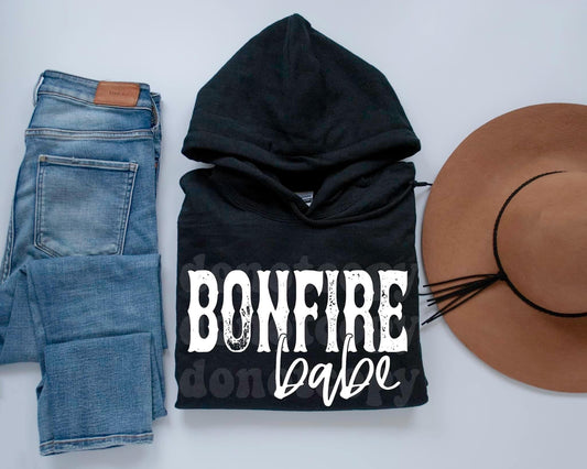 Bonfire Babe Print Crew/Hoodie